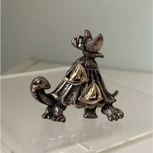 New vintage turtle stand & sailboat earrings